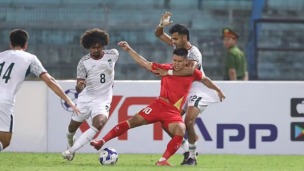 ভিয়েতনামের বিপক্ষে ৩-০ ব্যবধানে হার বাংলাদেশের