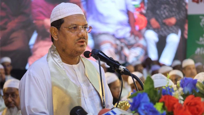 নতুন সরকারও ফ্যাসিবাদের পথে হাঁটছে: চরমোনাই পীর