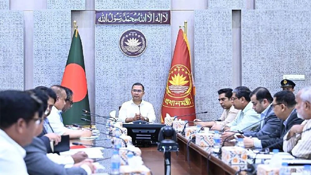 ডেঙ্গু মোকাবিলায় জনগণকে সম্পৃক্ত করার নির্দেশ প্রধানমন্ত্রীর