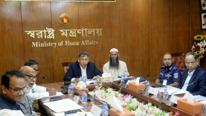 শান্তিপূর্ণভাবে বিশ্ব ইজতেমা আয়োজন করতে সরকার বদ্ধপরিকর: স্বরাষ্ট্রমন্ত্রী