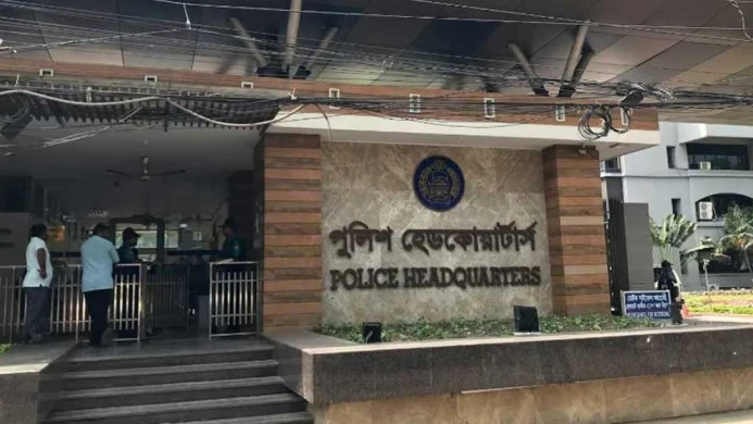 উগ্রবাদী হামলার আশঙ্কায় প্রধান স্থাপনাগুলোতে নজরদারির নির্দেশ