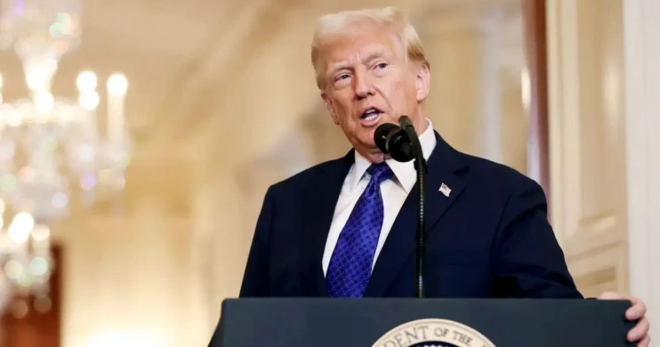 চুক্তি মানছে না ইরান: হরমুজ প্রণালিতে ইস্যুতে ট্রাম্পের ক্ষোভ