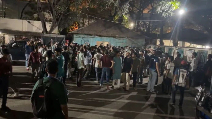 শাহবাগে সাংবাদিকদের ওপর হামলার ঘটনায় ছাত্রদলের বিরুদ্ধে অভিযোগ