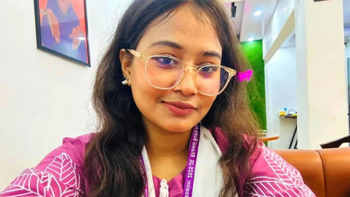 রিমান্ড বাতিল করে আলোচিত জুলাই যোদ্ধা সুরভীর জামিন মঞ্জুর