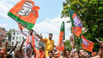 পশ্চিমবঙ্গে বিজেপির বড় জয়, নিজ আসনেই হারলেন মমতা