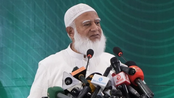 প্রতিবাদ করে আখতারুজ্জামান বীরত্বের প্রমাণ দিয়েছেন: জামায়াত আমির
