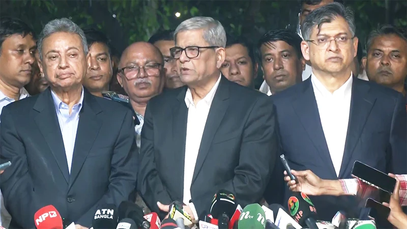 বিএনপি চায় অন্তর্বর্তী সরকারই পালন করুক তত্ত্বাবধায়কের ভূমিকা