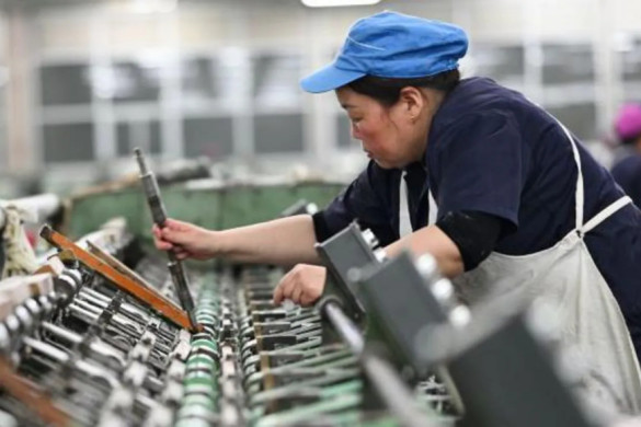 China eyes 5% growth target as it reels from Trump tariffs