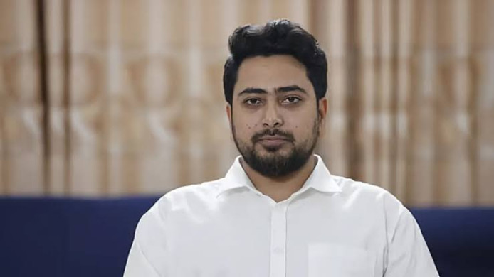 একাত্তরের রাজনীতিতে ফিরে যাওয়া মানে ২০২৪-এর বাস্তবতা অস্বীকার: নাহিদ ইসলাম"