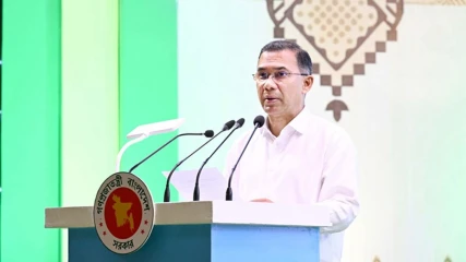 প্রশাসনে স্বচ্ছতা ও জবাবদিহি নিশ্চিত করতে সরকার বদ্ধপরিকর: প্রধানমন্ত্রী