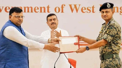 সীমান্তে বেড়া নির্মাণে বিএসএফকে জমি হস্তান্তর পশ্চিমবঙ্গ সরকারের