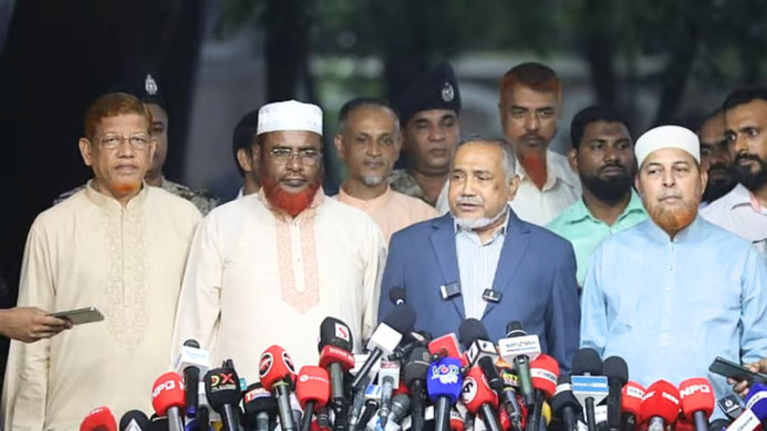 দেশে আর কোনো প্রহসনের নীলনকশার নির্বাচন মেনে নেওয়া হবে না: জামায়তের নায়েব আমির