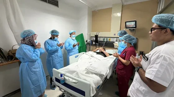 মির্জা আব্বাসকে দেখতে হাসপাতালে গেলেন জামায়াত আমির