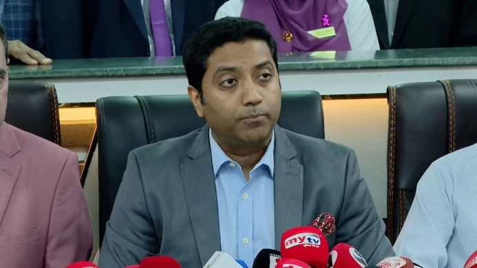 দলীয় ছত্রছায়ায় চাঁদাবাজি নয়, কঠোর অবস্থানে সরকার: ববি হাজ্জাজ