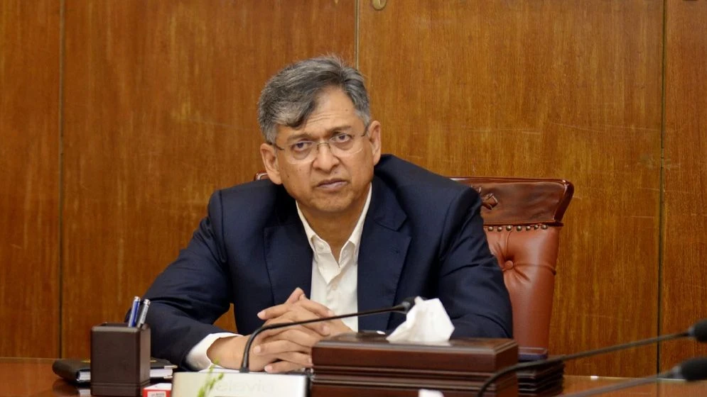 জনআস্থা ফেরাতে আইনশৃঙ্খলা বাহিনীকে দ্রুত কার্যকর হতে হবে: স্বরাষ্ট্রমন্ত্রী