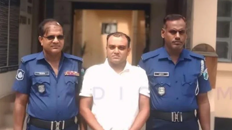 বগুড়ায় ১২০০ ইয়াবাসহ ছাত্রদল নেতা আটক