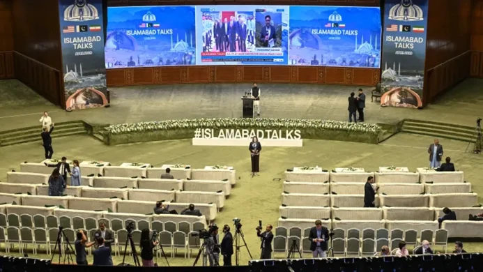 ইসলামাবাদে যুক্তরাষ্ট্র-ইরান প্রথম দফা আলোচনা শেষ