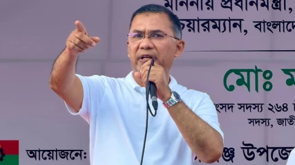 কথার চেয়ে কাজে গুরুত্ব দিচ্ছে সরকার: প্রধানমন্ত্রী