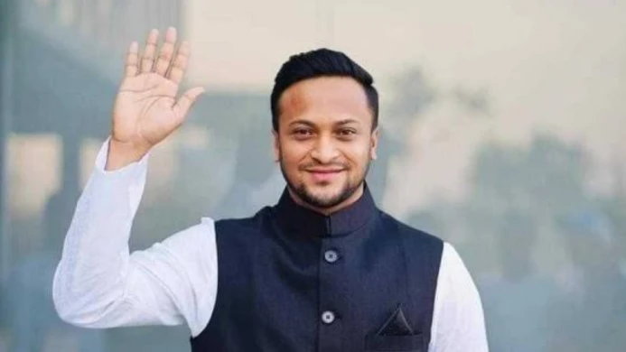 আওয়ামী লীগের রাজনীতিতে সক্রিয় হতে চান সাকিব আল হাসান