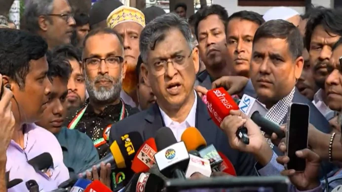 প্রতিবেশীদের সঙ্গে ভারসাম্যপূর্ণ সম্পর্ক গড়বে বিএনপি: সালাহউদ্দিন