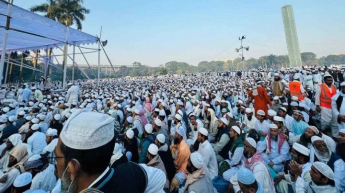 সোহরাওয়ার্দী উদ্যানে অনুষ্ঠিত আন্তর্জাতিক খতমে নবুয়ত সম্মেলন শুরু