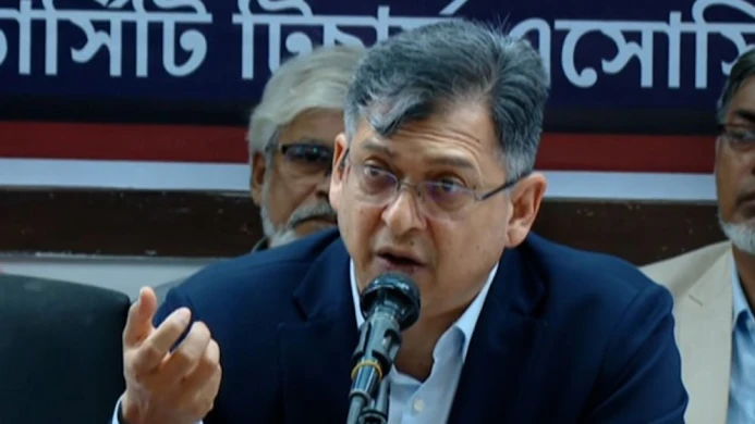 জুলাই সনদে স্বাক্ষরের চেষ্টা করছে একটি দল: সালাহউদ্দিন আহমদ