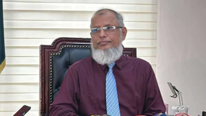 বোরকার আড়ালে জাল ভোটের সুযোগ নেই: ইসি আনোয়ারুল ইসলাম