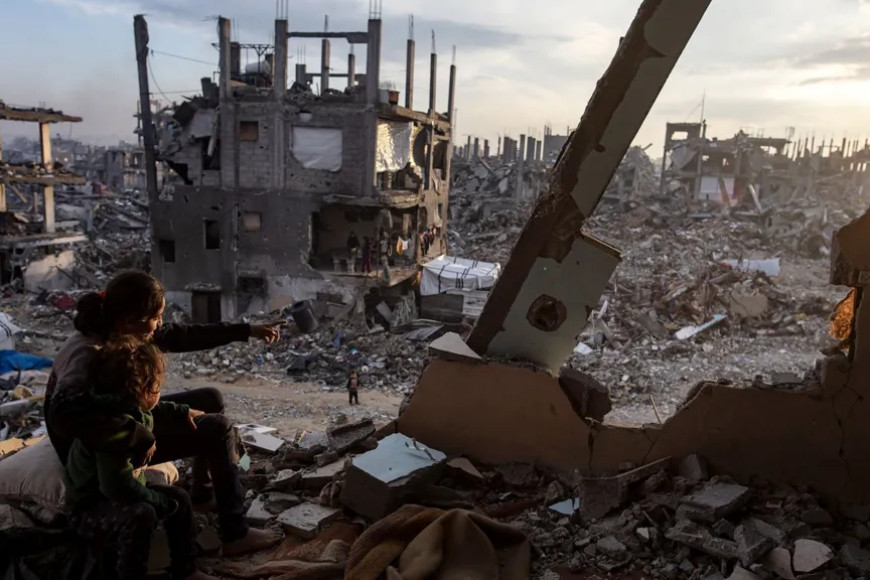 Confusion clouds efforts to save Gaza ceasefire