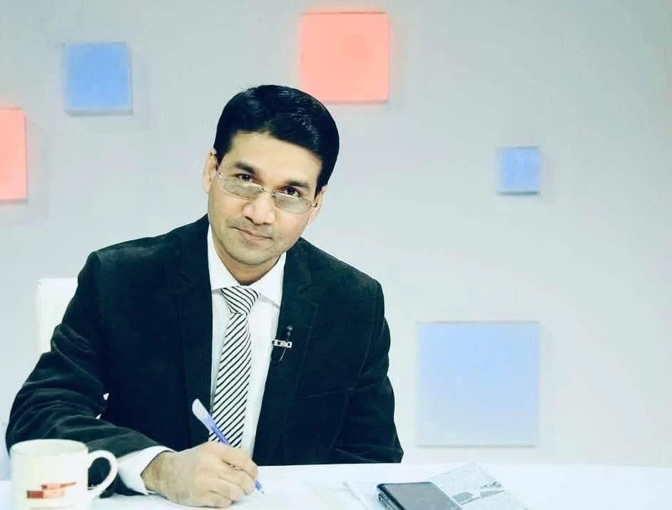 ইউনূস রাষ্ট্রপতি হলে সংকটে পড়তে পারে বিএনপি: বিশ্লেষক রেজাউল করিম