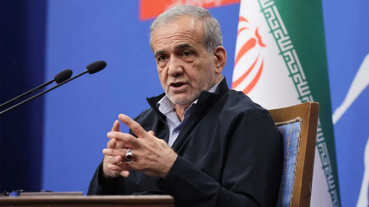 যুক্তরাষ্ট্র-ইসরায়েলের চাপের কাছে নতি স্বীকার করবে না তেহরান: ইরানের প্রেসিডেন্ট