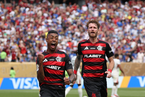 ইংলিশ জায়ান্ট চেলসিকে হারিয়ে পয়েন্ট টেবিলের শীর্ষে ব্রাজিলিয়ান ক্লাব ফ্লামেঙ্গো