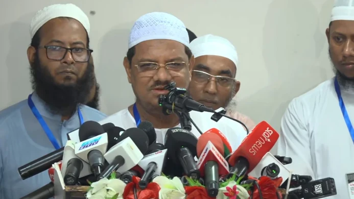 দুর্নীতিবাজরা দেশের সর্বত্র ছড়িয়ে পড়ছে: মুফতি রেজাউল করীম