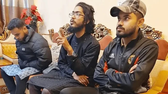 খুলনায় এনসিপি পরিচয়ে ২০ লাখ টাকা চাঁদা দাবি, গ্রেপ্তার তিনজন