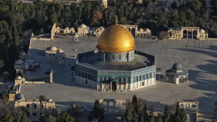 রমজানের জুমায়ও নিষেধাজ্ঞা, মুসল্লিশূন্য আল-আকসা