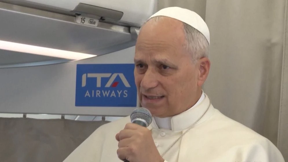 ইসরায়েল মানুক বা না মানুক, দুই রাষ্ট্রই একমাত্র সমাধান: পোপ লিও