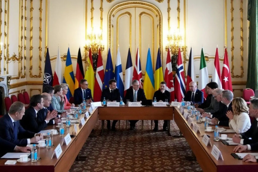 Starmer announces 'coalition of the willing' to guarantee Ukraine peace