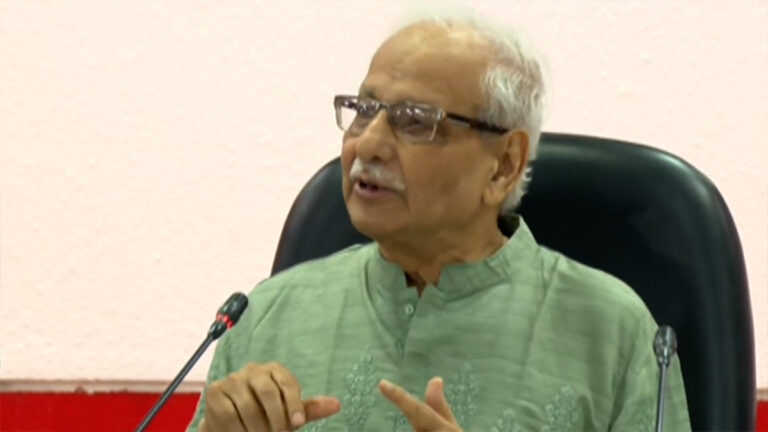 দুর্নীতি দমন ছাড়া গণতান্ত্রিক প্রক্রিয়া পুনর্গঠন অসম্ভব: বদিউল আলম