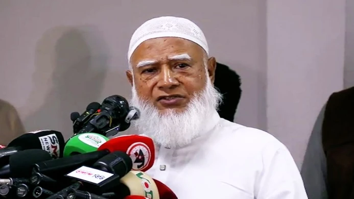 প্রতিশ্রুতি থেকে সরে সরকার উল্টো পথে হাঁটছে: জামায়াত আমির