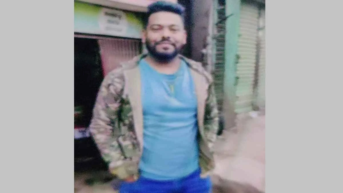 রাজধানীতে প্রকাশ্যে বিএনপি কর্মীকে ছুরিকাঘাতে হত্যা