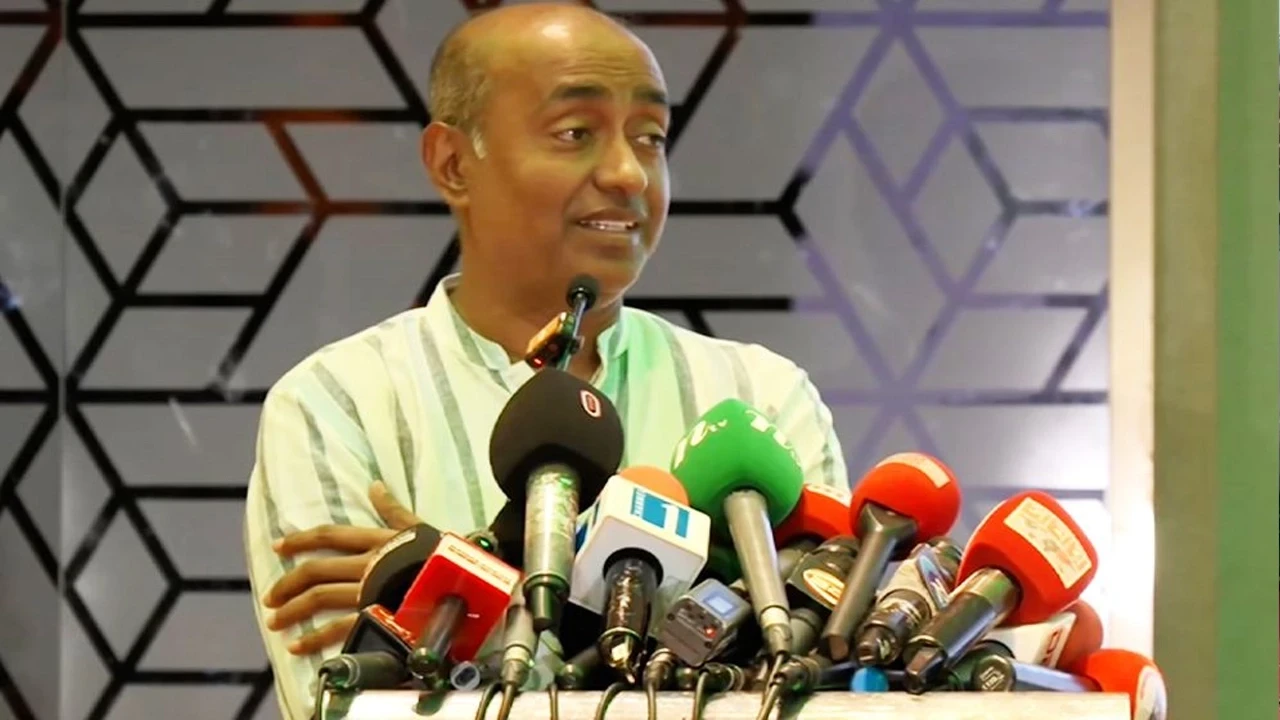 ফ্যাসিস্টদের পুনর্বাসনের চেষ্টা করছে মুখোশধারীরা: আইনমন্ত্রী