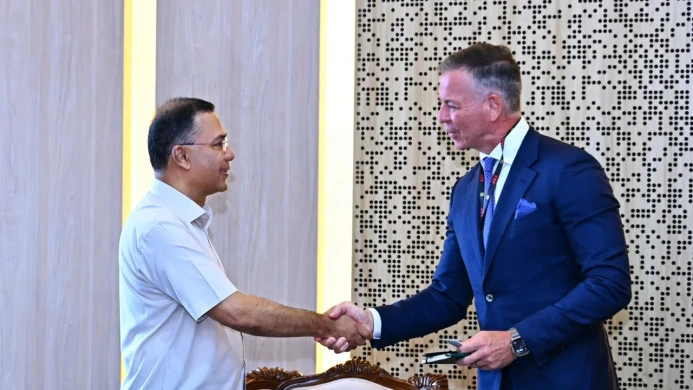 প্রধানমন্ত্রীর সঙ্গে ভিসার এশিয়া-প্যাসিফিক প্রেসিডেন্টের বৈঠক