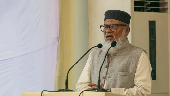 আইনের শাসনে সরকারের অঙ্গীকার পুনর্ব্যক্ত করলেন ধর্ম উপদেষ্টা