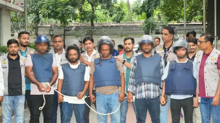 উত্তরায় সোয়া কোটি টাকা ছিনতাই, রিমান্ডে সাগরের তথ্যে মিলল বাইক