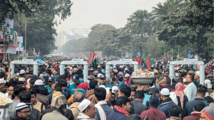 খালেদা জিয়ার জানাজায় আ.লীগ সন্দেহে বৃদ্ধকে পিটিয়ে হত্যার অভিযোগ