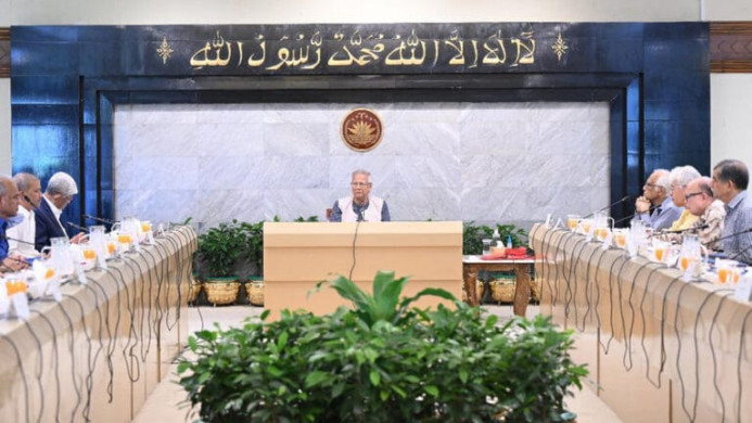 স্থানীয় সরকার নির্বাচনে দলীয় প্রতীকের অবসান রাষ্ট্রীয় সম্মাননা পাচ্ছেন দুইজন শিক্ষিকা