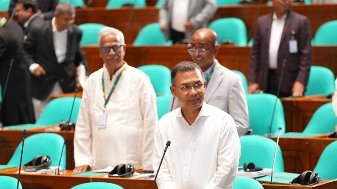 কৃষক ও ফ্যামিলি কার্ড অর্থনীতিকে আরও গতিশীল করবে: প্রধানমন্ত্রী
