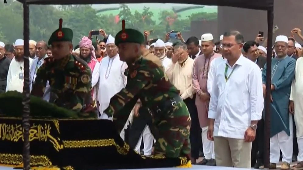 সংসদ ভবনে স্পিকারের সহধর্মিণী অধ্যাপক দিলারা হাফিজের জানাজা সম্পন্ন