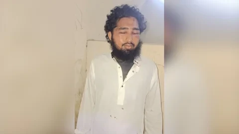 নারায়ণগঞ্জে ছাত্রকে বলাৎকারের অভিযোগে মাদ্রাসা শিক্ষক গ্রেপ্তার
