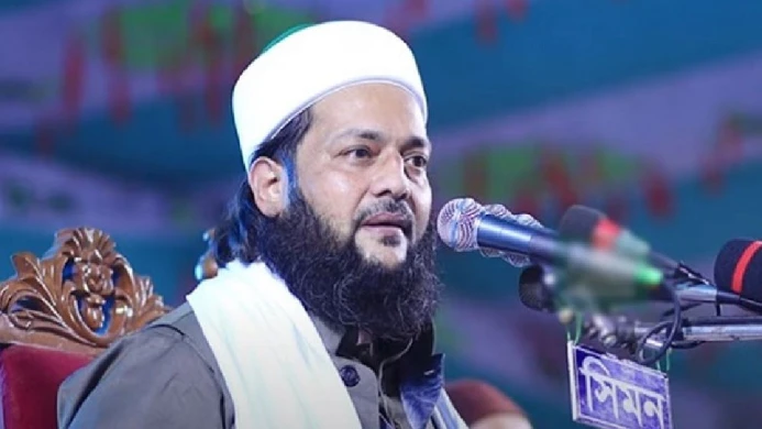 বাংলাদেশের সাংবাদিকদের কুত্তার মতো পেটানো দরকার: এনায়েতুল্লাহ আব্বাসী
