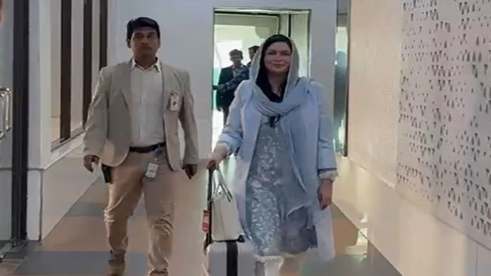 জুবাইদা রহমান পৌঁছেছেন এভারকেয়ার হাসপাতালে